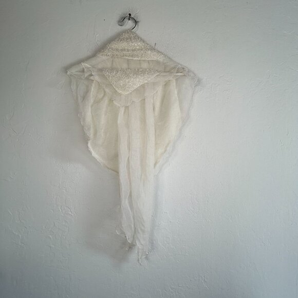 Women's Textured Detail Sheer Triangle Scarf Wrap White Lightweight Boho - Picture 1 of 6